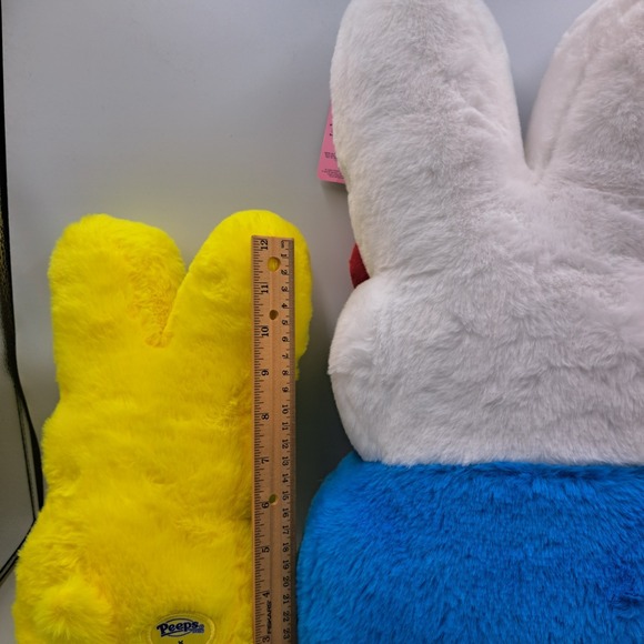 2025 Peeps x Hello Kitty Easter 18 Inch & 12 Inch Plush Lot - Picture 9 of 9